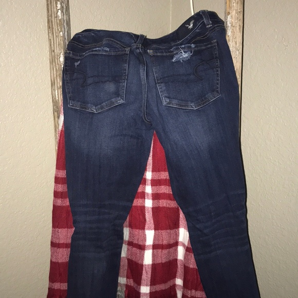 American Eagle Ripped Jeans - Picture 2 of 2
